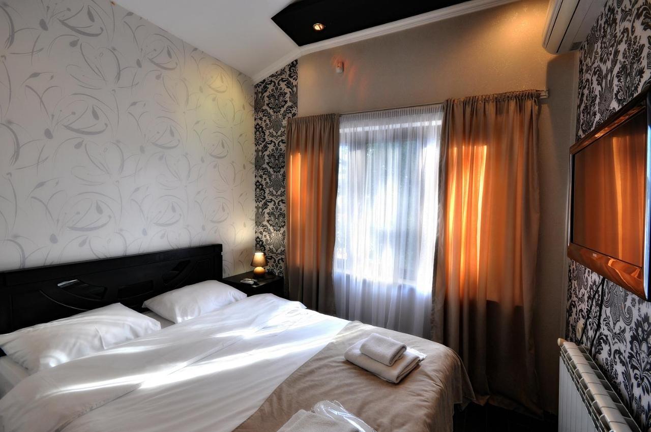 Hotel Majestic Tbilisi Luaran gambar