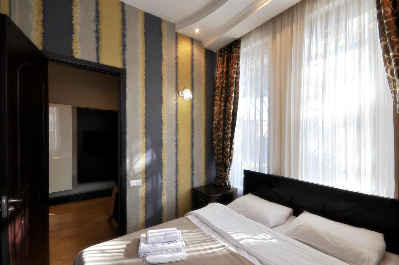 Hotel Majestic Tbilisi Luaran gambar