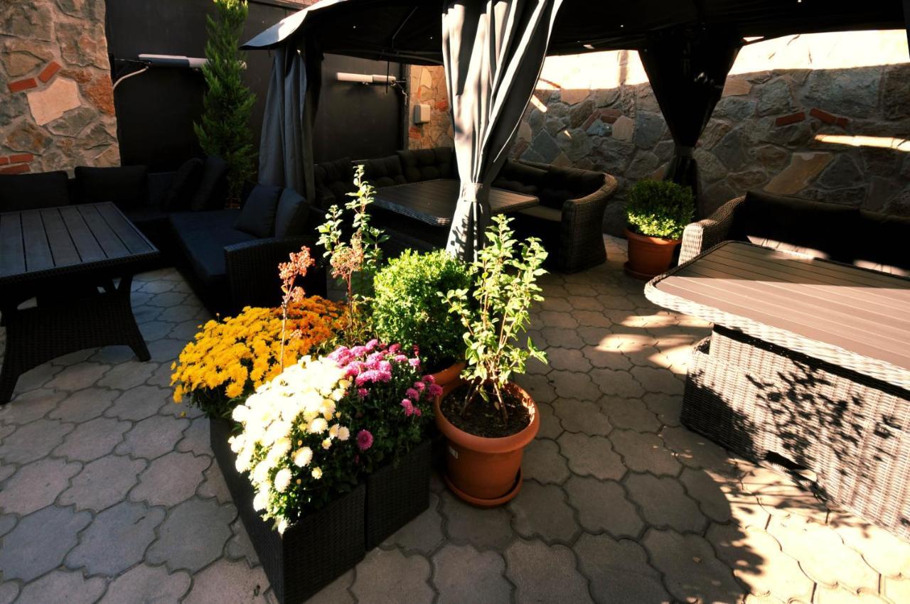Hotel Majestic Tbilisi Luaran gambar