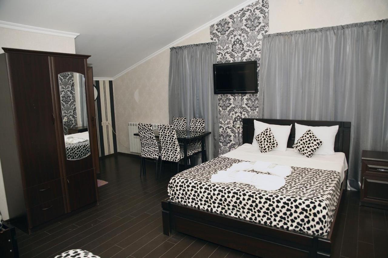 Hotel Majestic Tbilisi Luaran gambar
