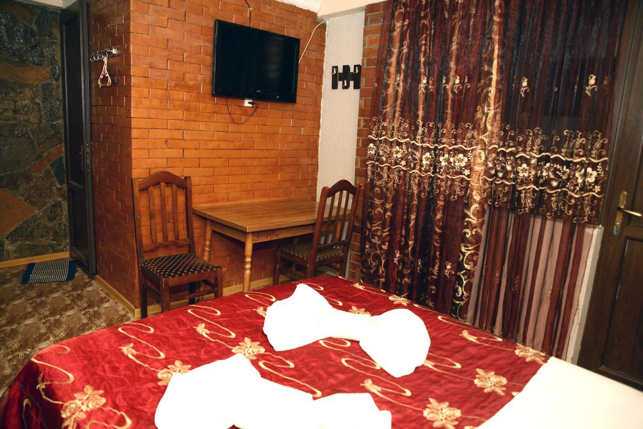 Hotel Majestic Tbilisi Luaran gambar